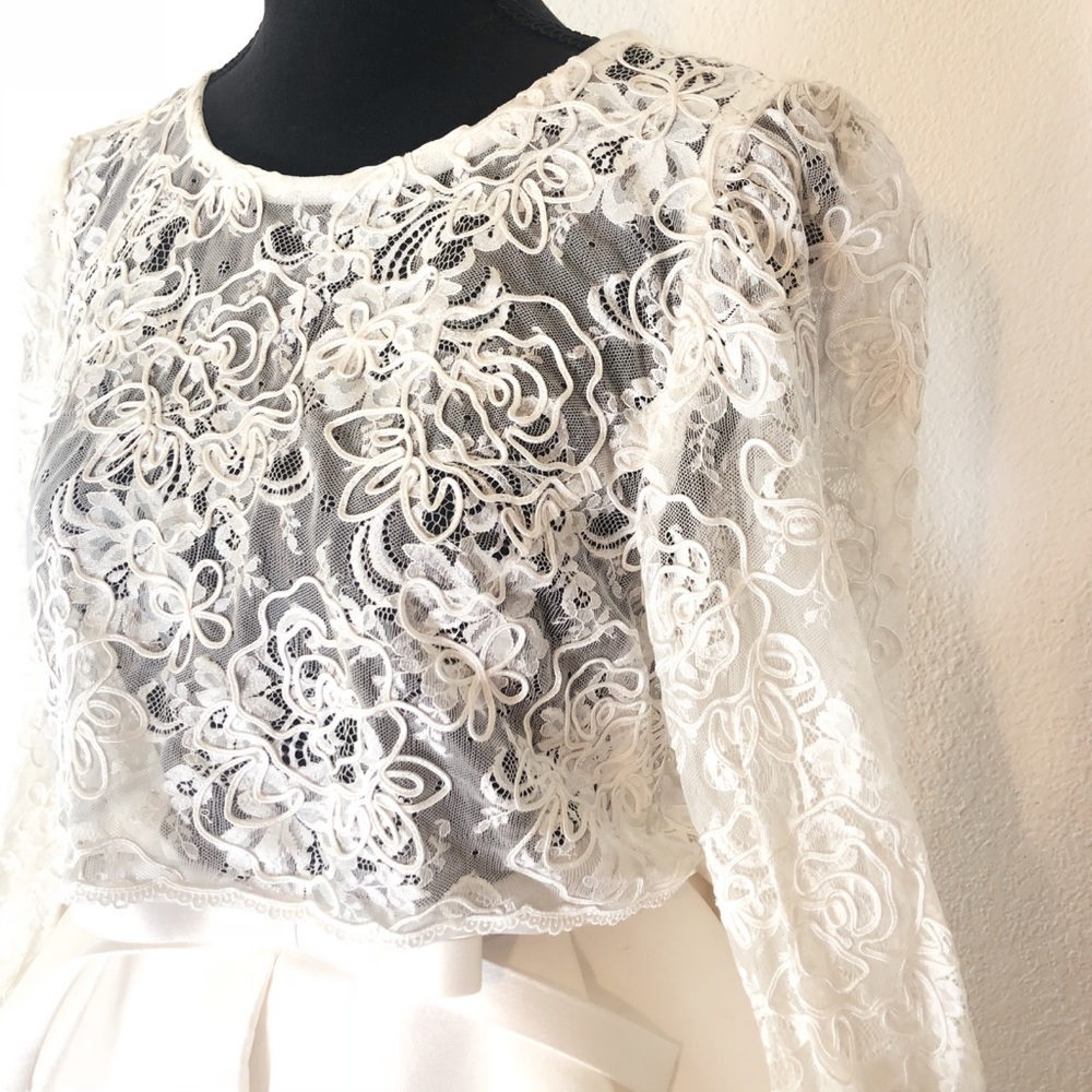 Rare Vintage 60s  Japanese Lace Crop top 🎎